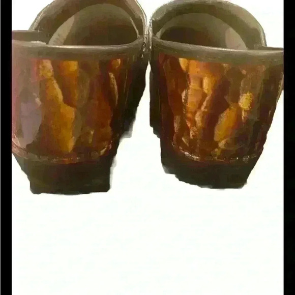 Dansko Tigers Eye Snake Gold & Bronze Patent Leather Professional Clogs EU 39 - Picture 3 of 5